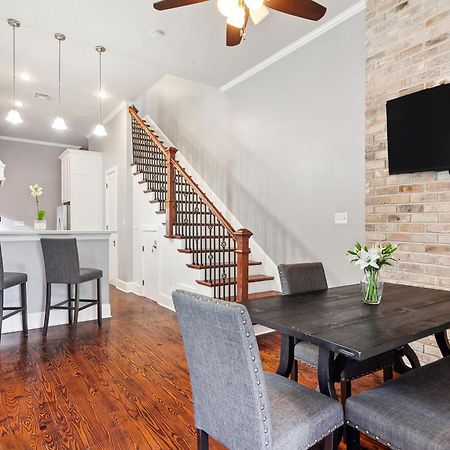 Amazing 3Bedroom Townhome, In Historic Dryade City Ню Орлиънс Екстериор снимка